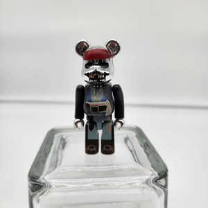 Medicom Bearbrick Series 22 S22‎ Horror "Jack Sparrow" Pirates of the Caribbean